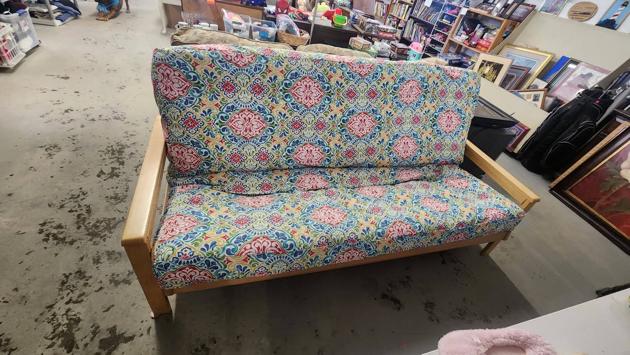 Bargain Barn